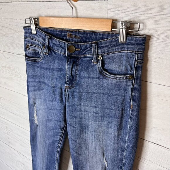 Kut from the Kloth Jeans Womens Size 6 Medium Wash Boyfriend Distressed Everyday - Picture 11 of 15